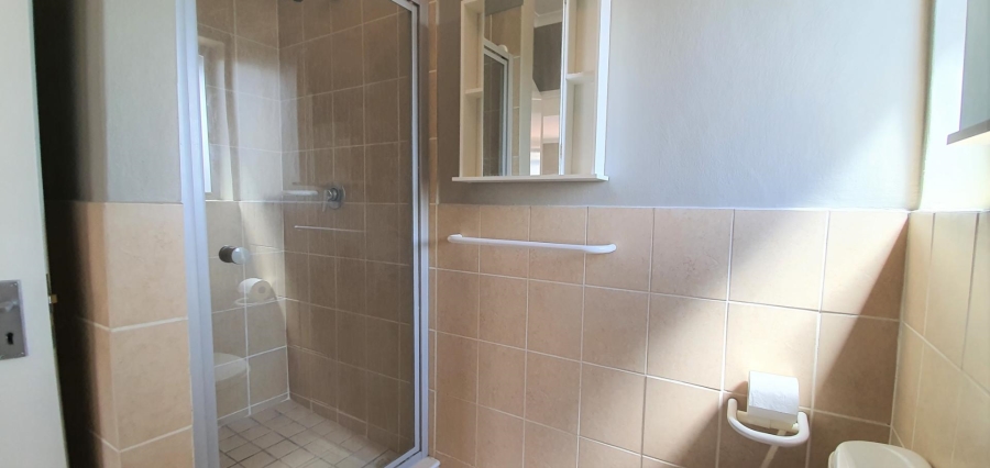 To Let 3 Bedroom Property for Rent in Royal Ascot Western Cape